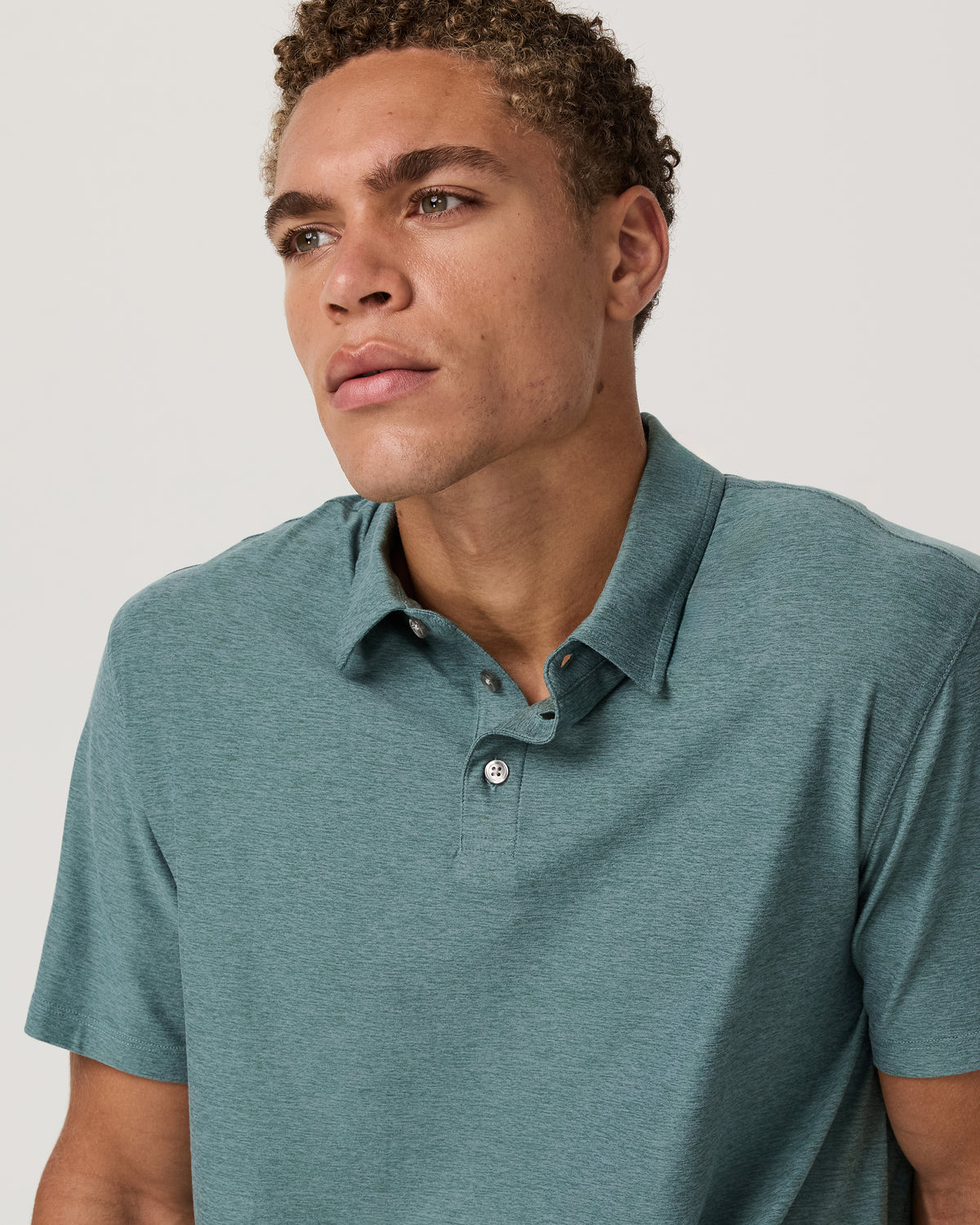 Men Vuori Strato Tech Polo Men's Bluegrass Heather Polo Shirt