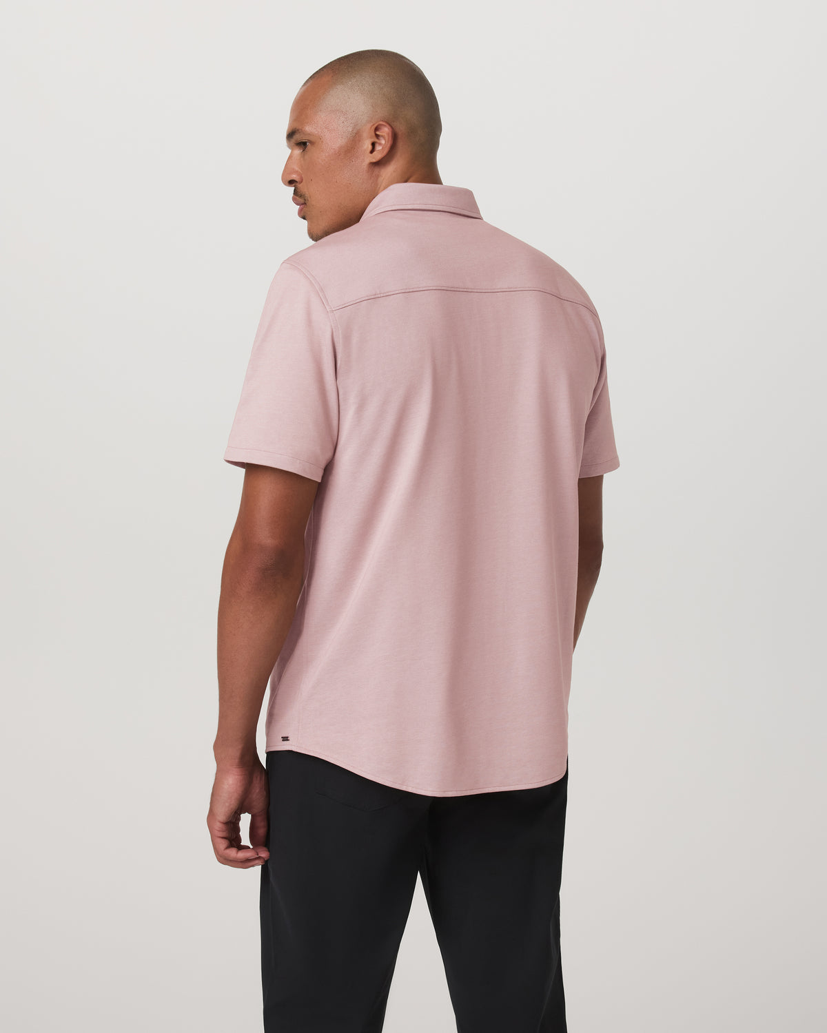 Men Vuori Short Sleeve Knit Oxford Button Down - Classic Fit Mauve
