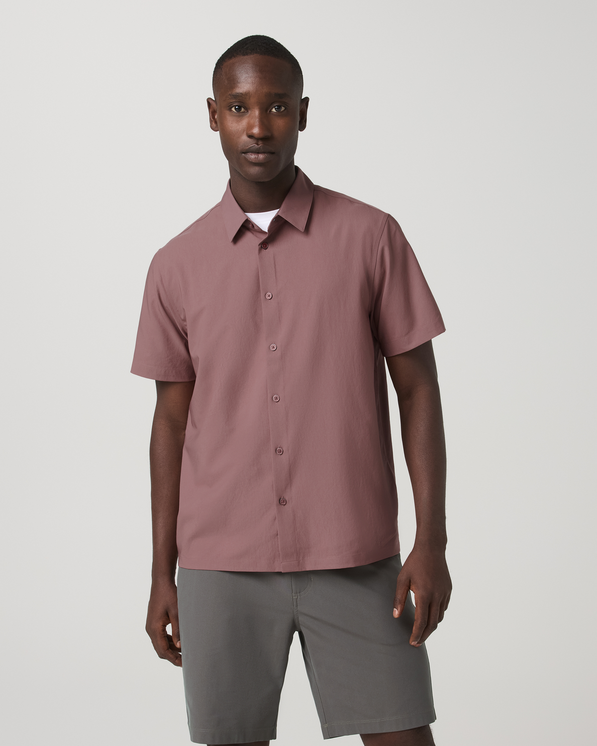 Men Vuori Short Sleeve Manhattan Button Down Men's Adobe Shirt