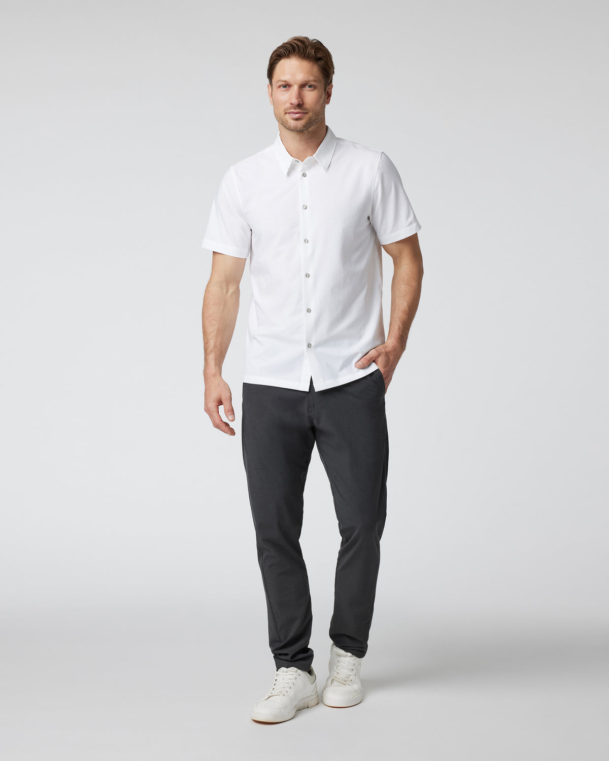 Men Vuori Short-Sleeve Manhattan Button Down White
