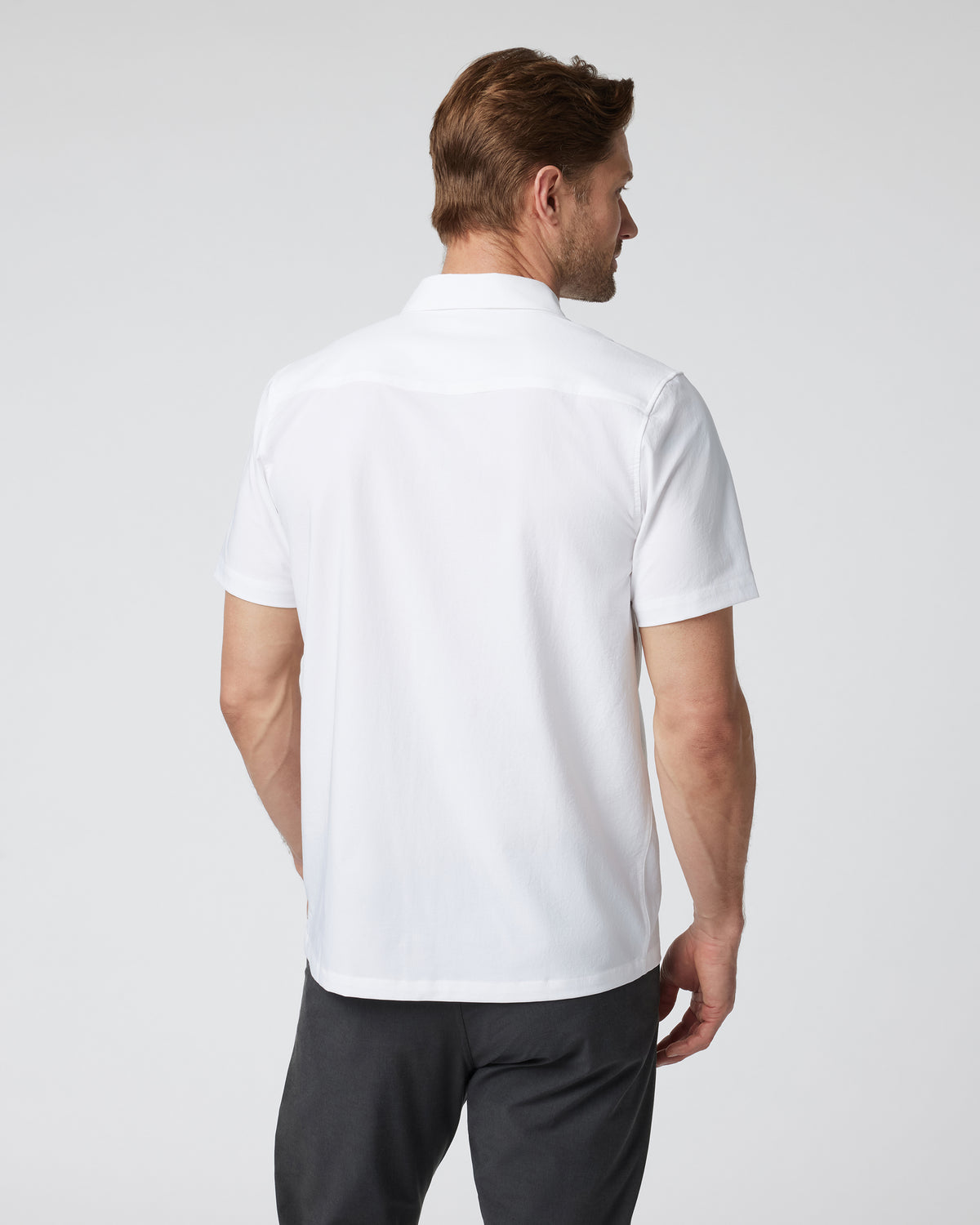 Men Vuori Short-Sleeve Manhattan Button Down White