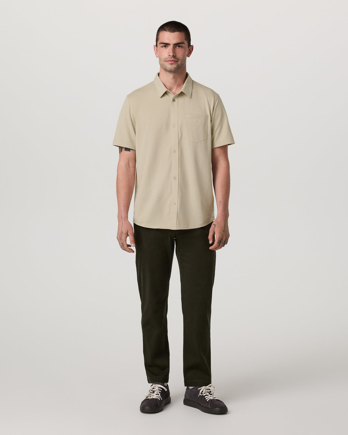 Men Vuori Short Sleeve Knit Oxford Button Down - Classic Fit Trench