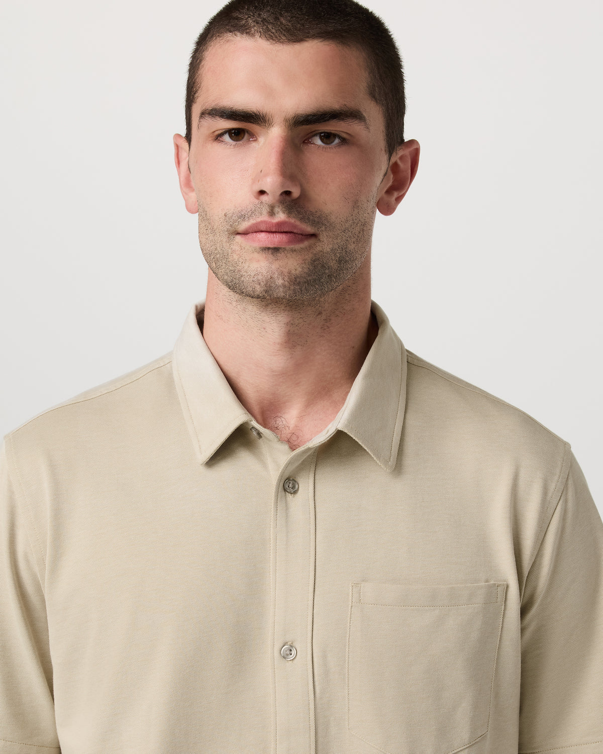 Men Vuori Short Sleeve Knit Oxford Button Down - Classic Fit Trench
