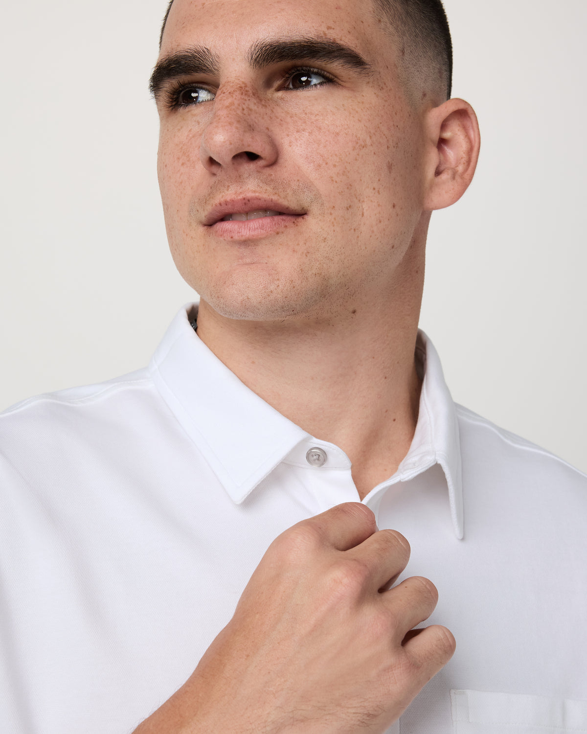 Men Vuori Short Sleeve Knit Oxford Button Down - Classic Fit White