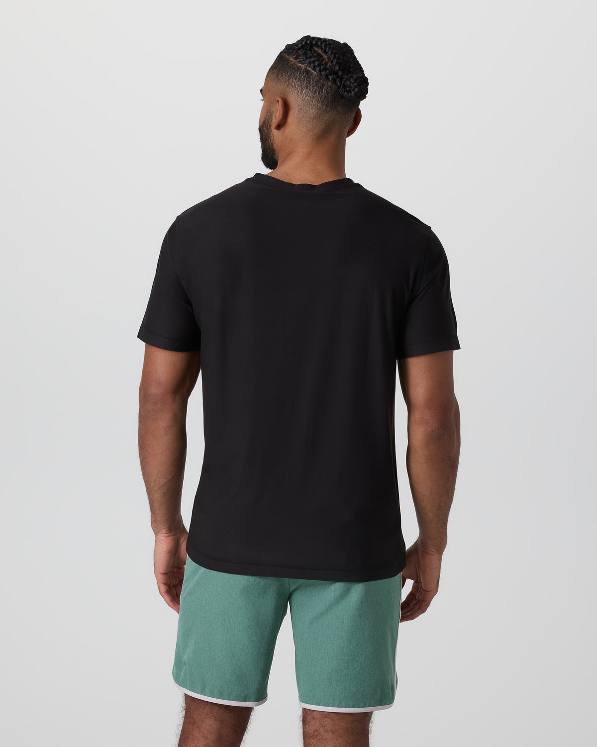 Men Vuori Strato Tech V-Neck Tee Black Workout Shirt