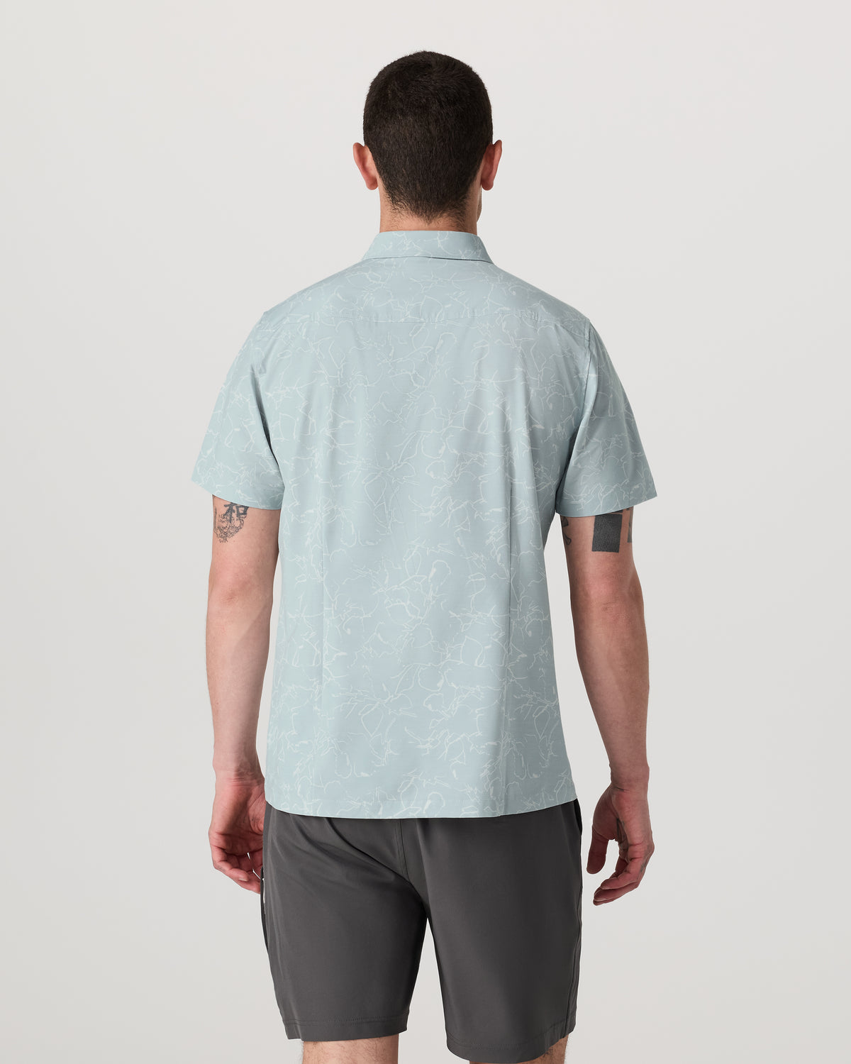 Men Vuori Short Sleeve Bridge Button Down Men's Chalk Blue Shirt