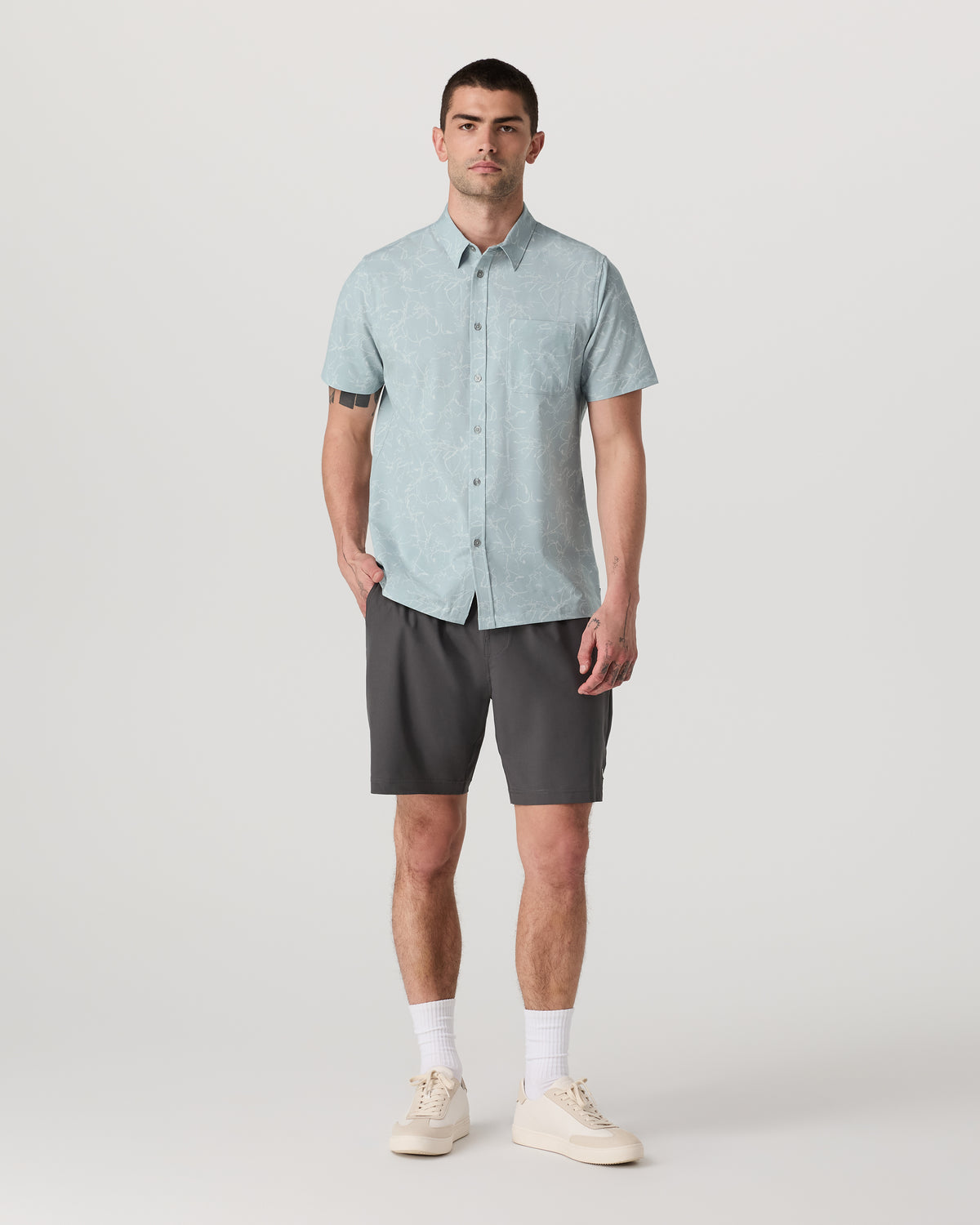 Men Vuori Short Sleeve Bridge Button Down Men's Chalk Blue Shirt