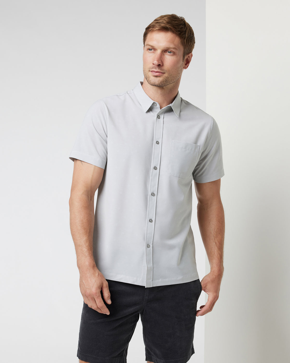 Men Vuori Short Sleeve Bridge Button Down Vapor Dot