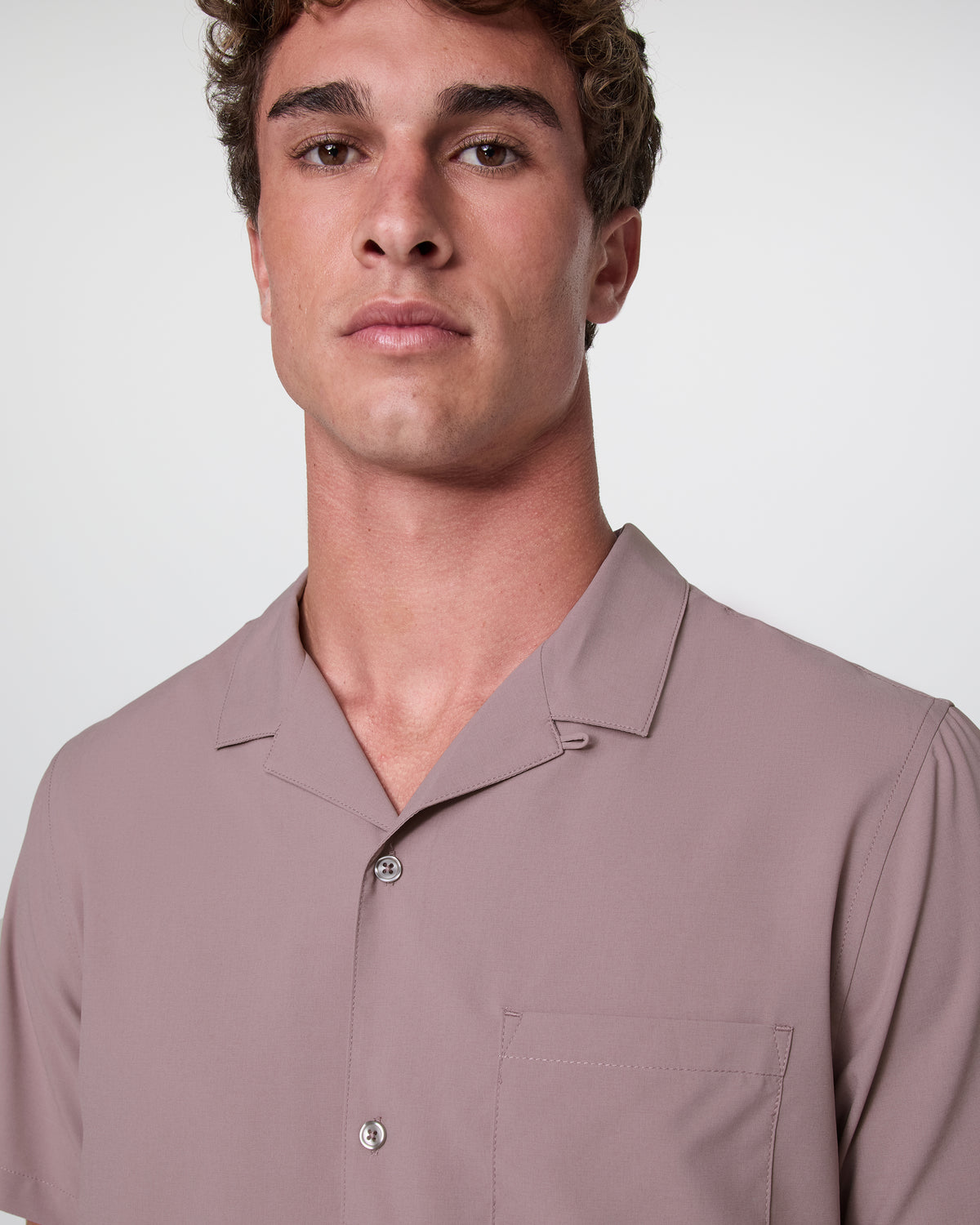 Men Vuori Seaport Button Down Men's Dark Umber Short Sleeve