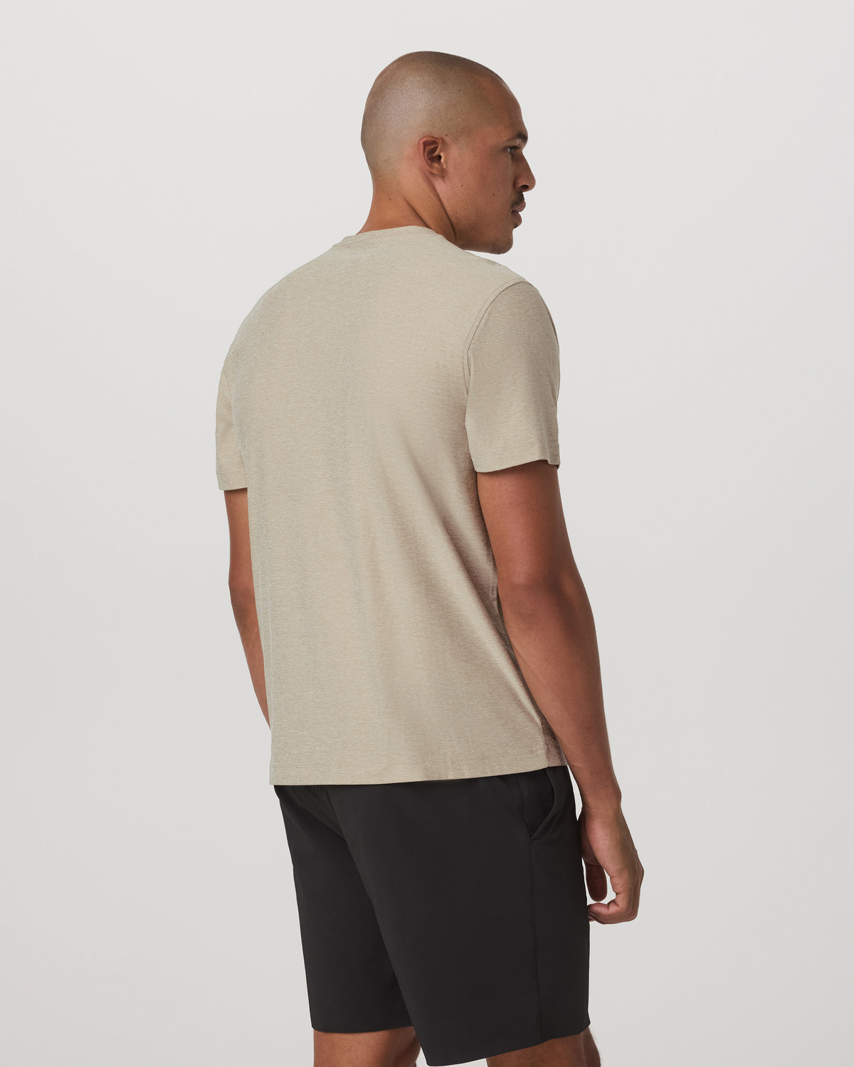 Men Vuori Short Sleeve Strato Pocket Tee-Relaxed Fit Truffle Heather