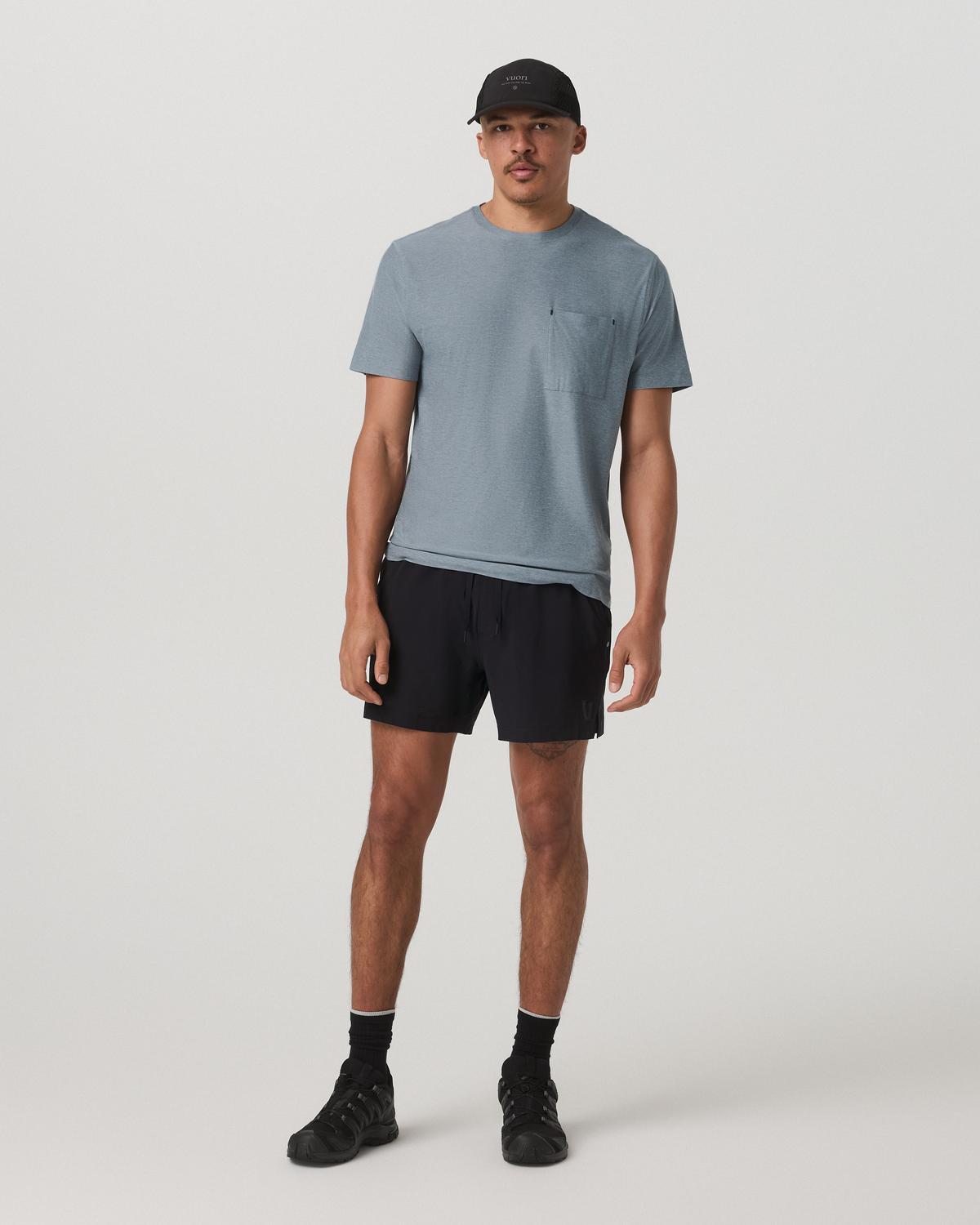 Men Vuori Short Sleeve Strato Pocket Tee-Relaxed Fit Dusty Blue Heather