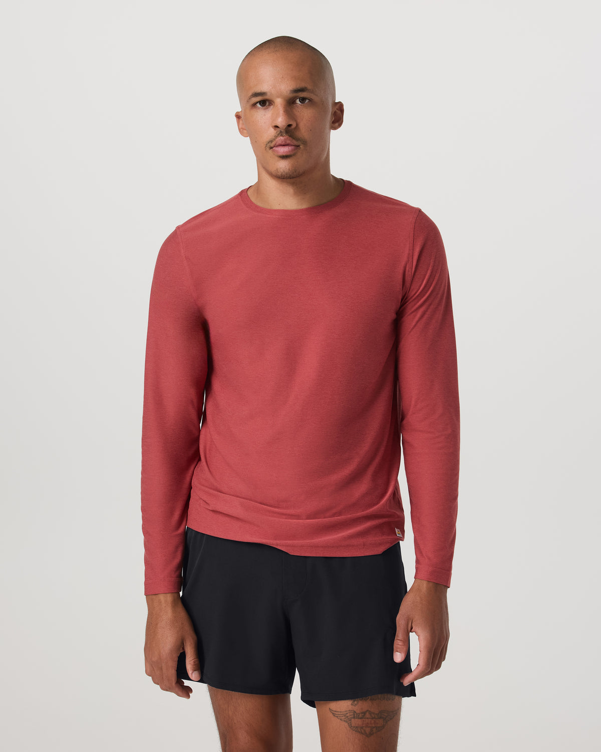 Men Vuori Long Sleeve Strato Tech Tee Fire Heather Workout Shirt