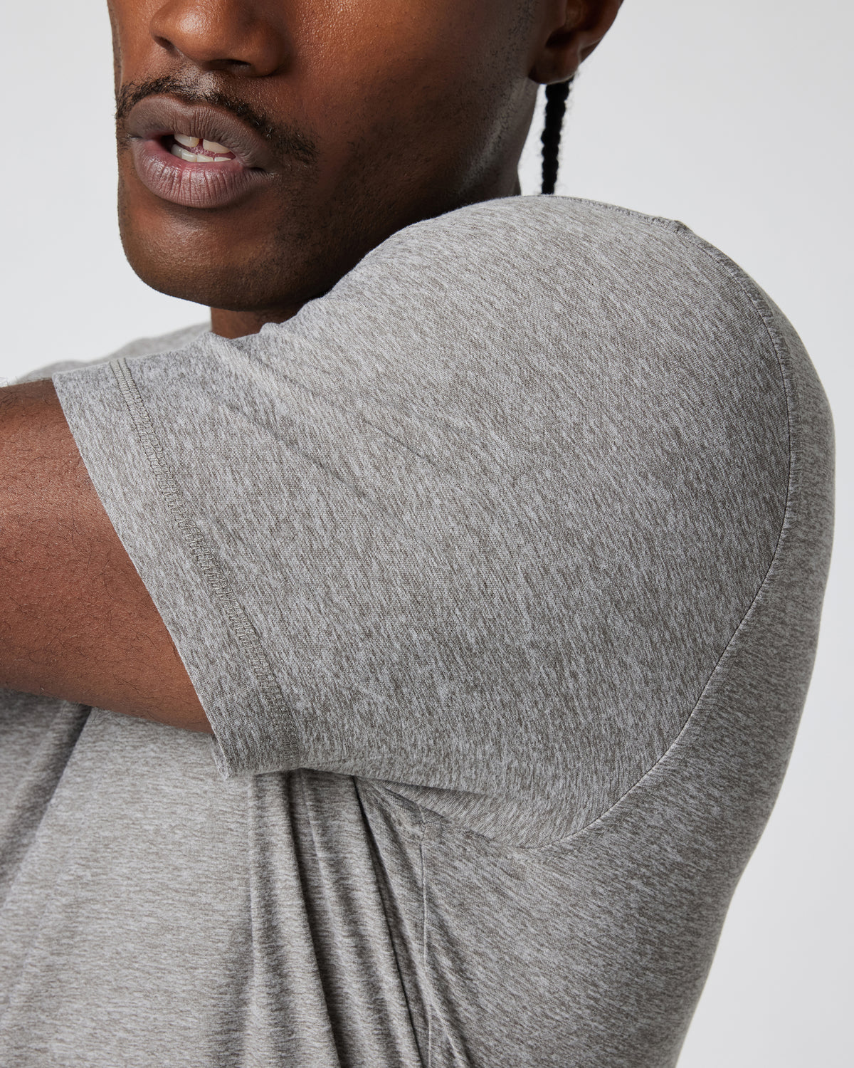 Men Vuori Strato Tech Tee Heather Grey Men's Tech Shirt