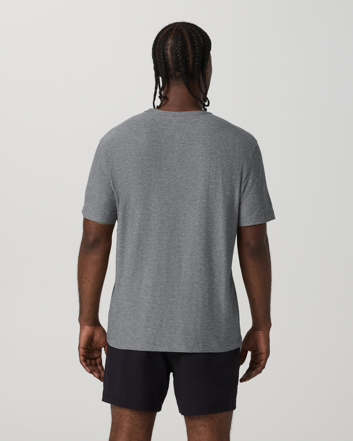Men Vuori Short Sleeve Strato Tech Tee - Relaxed Fit Heather Grey