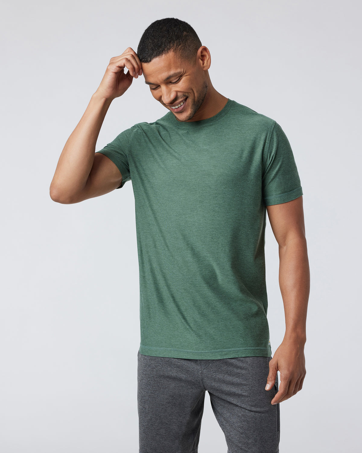 Men Vuori Strato Tech Tee Men's Sea Pine Heather Workout Shirt