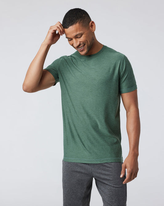 Men Vuori Strato Tech Tee Men's Sea Pine Heather Workout Shirt