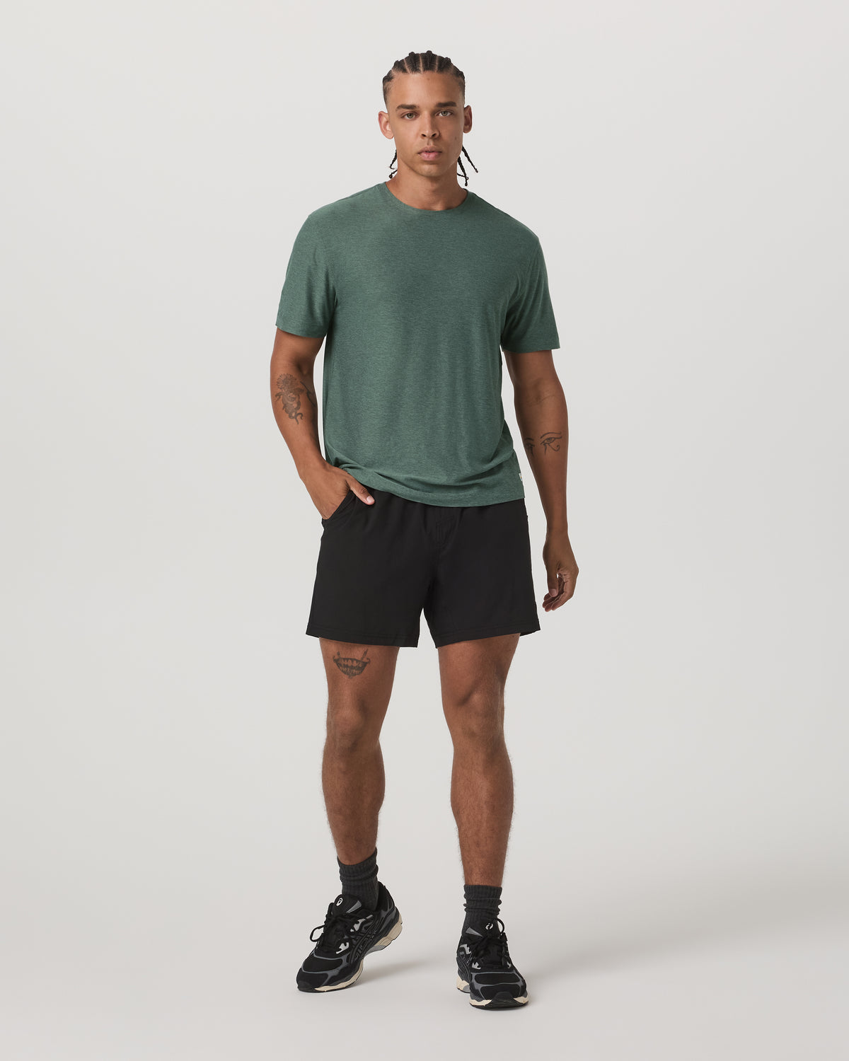 Men Vuori Short Sleeve Strato Tech Tee-Relaxed Fit Agate Green Heather