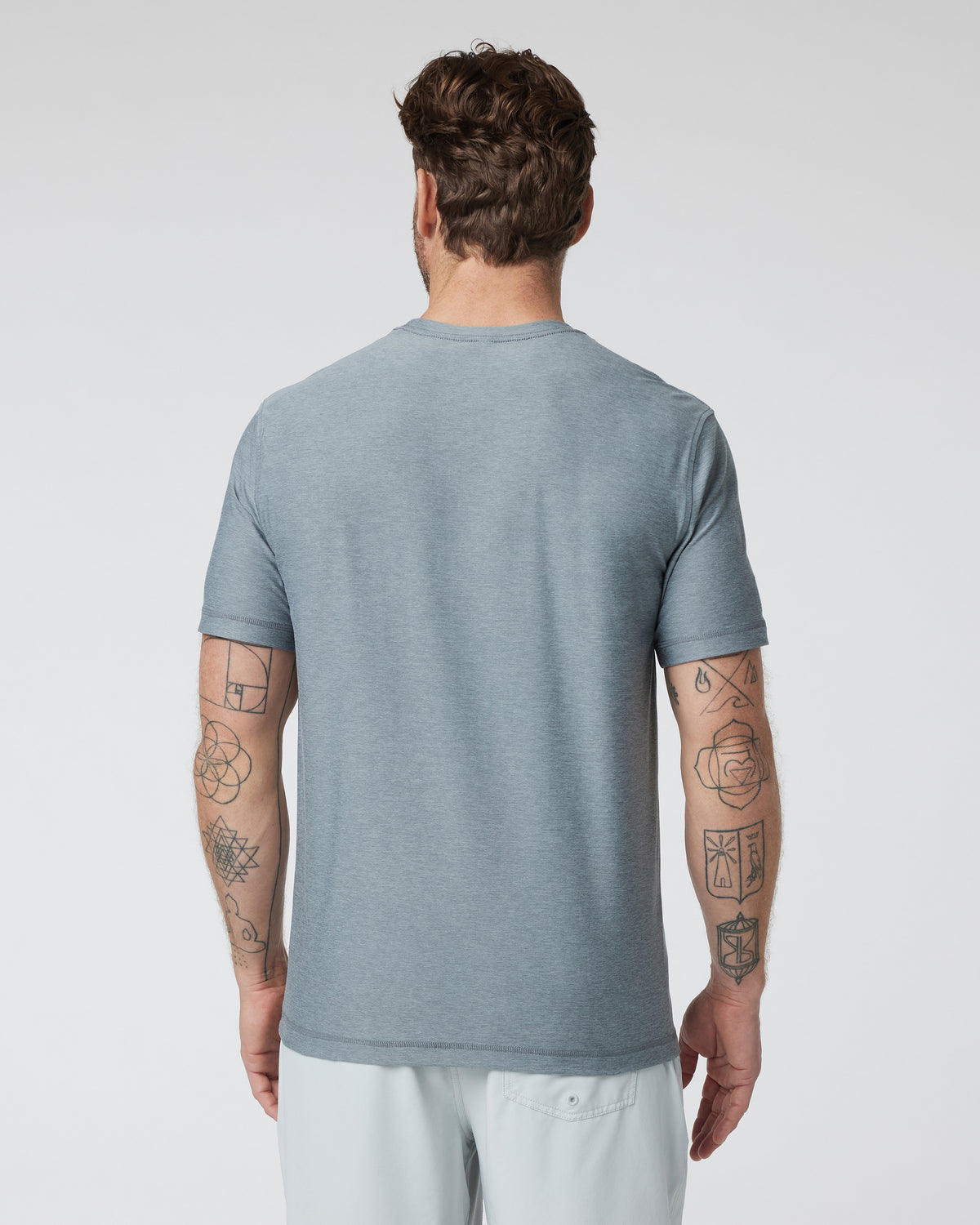 Men Vuori Strato Tech Tee Dusty Blue Heather Workout Shirt