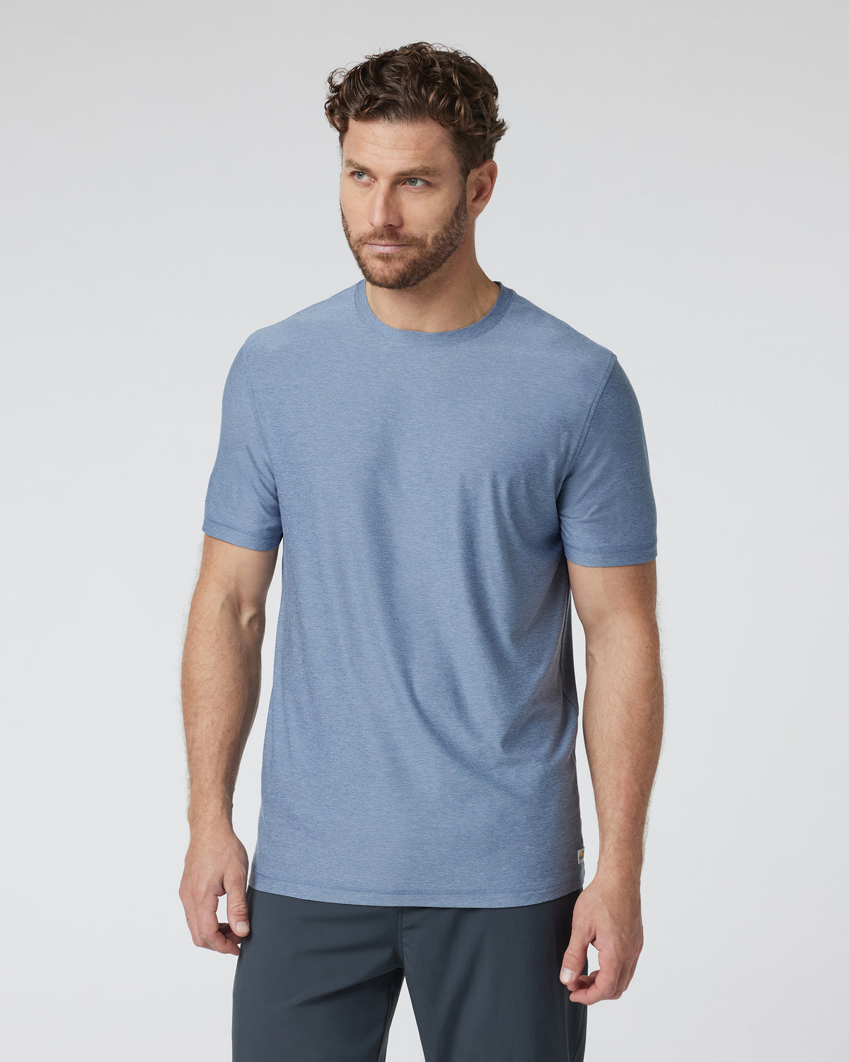 Men Vuori Strato Tech Tee Men's Chambray Heather Workout Shirt