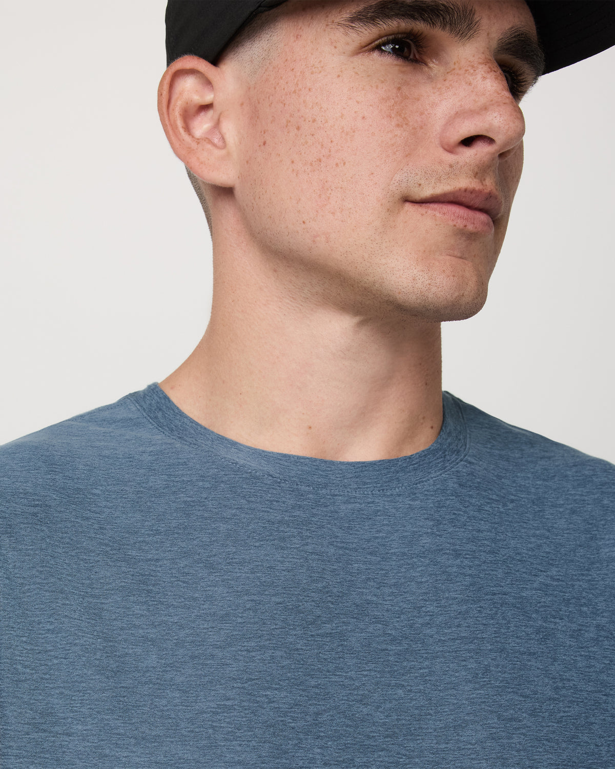 Men Vuori Strato Muscle Tee Men's Pool Blue Heather Tank Top