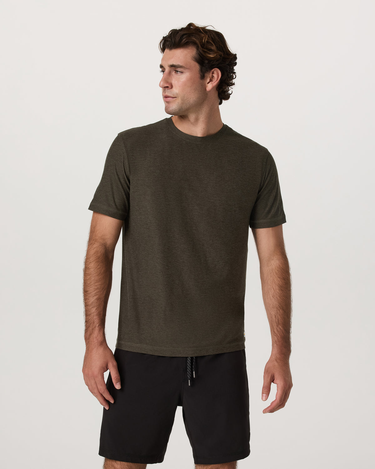 Men Vuori Strato Tech Tee Men's Dark Oregano Heather T-Shirt