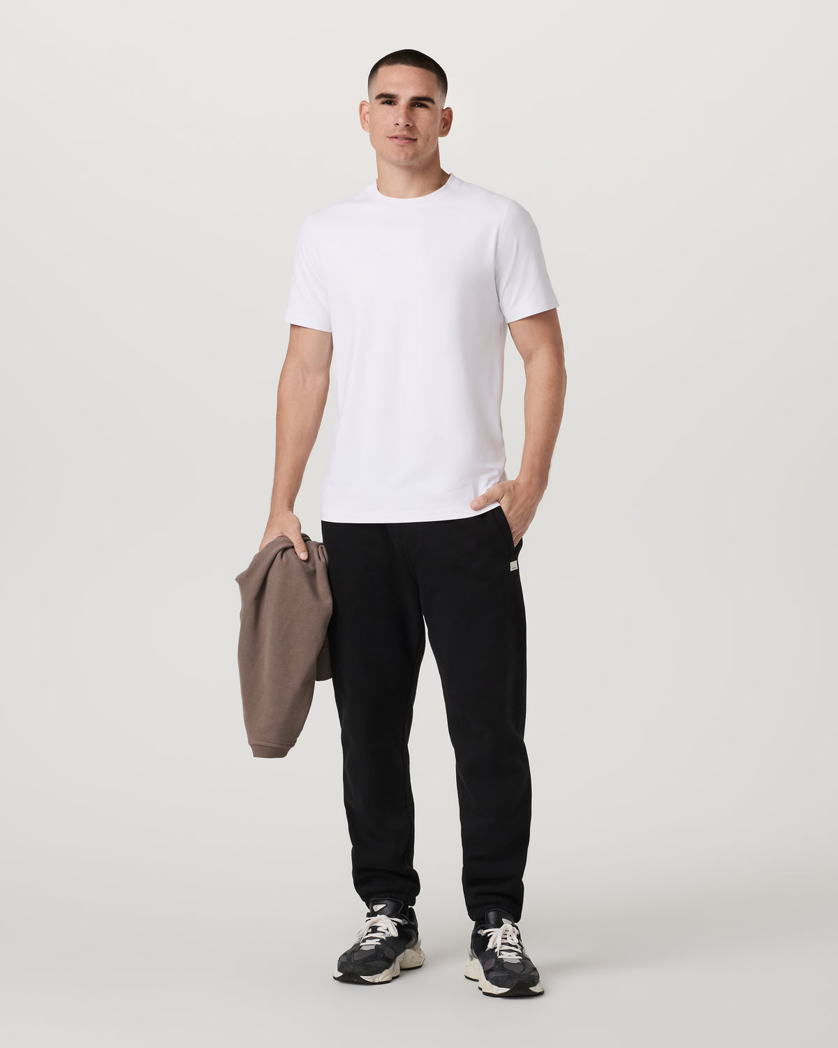 Men Vuori Men's Short Sleeve Ponto Performance Tee White