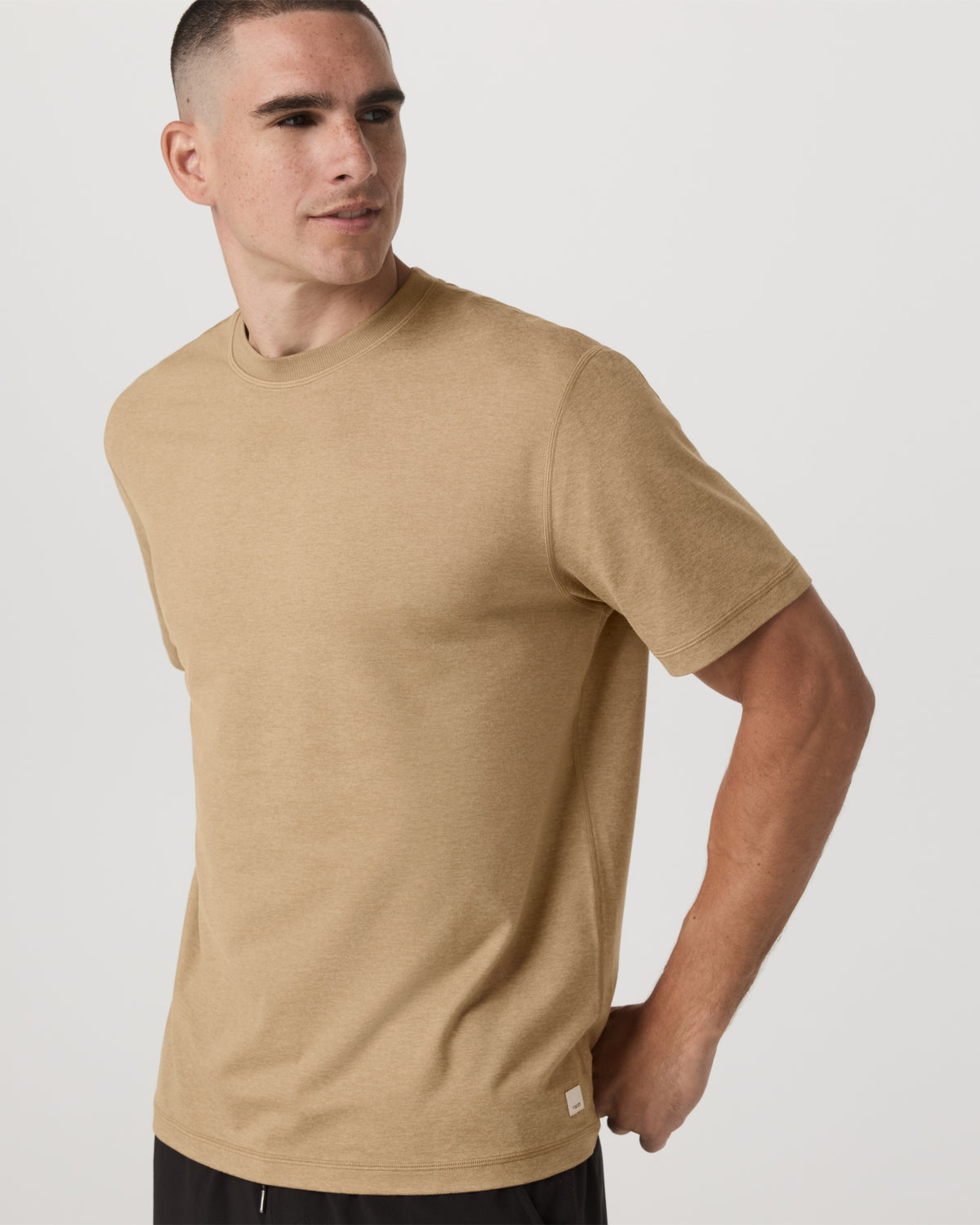 Men Vuori Men's Short Sleeve Ponto Tee - Relaxed Sungold Heather