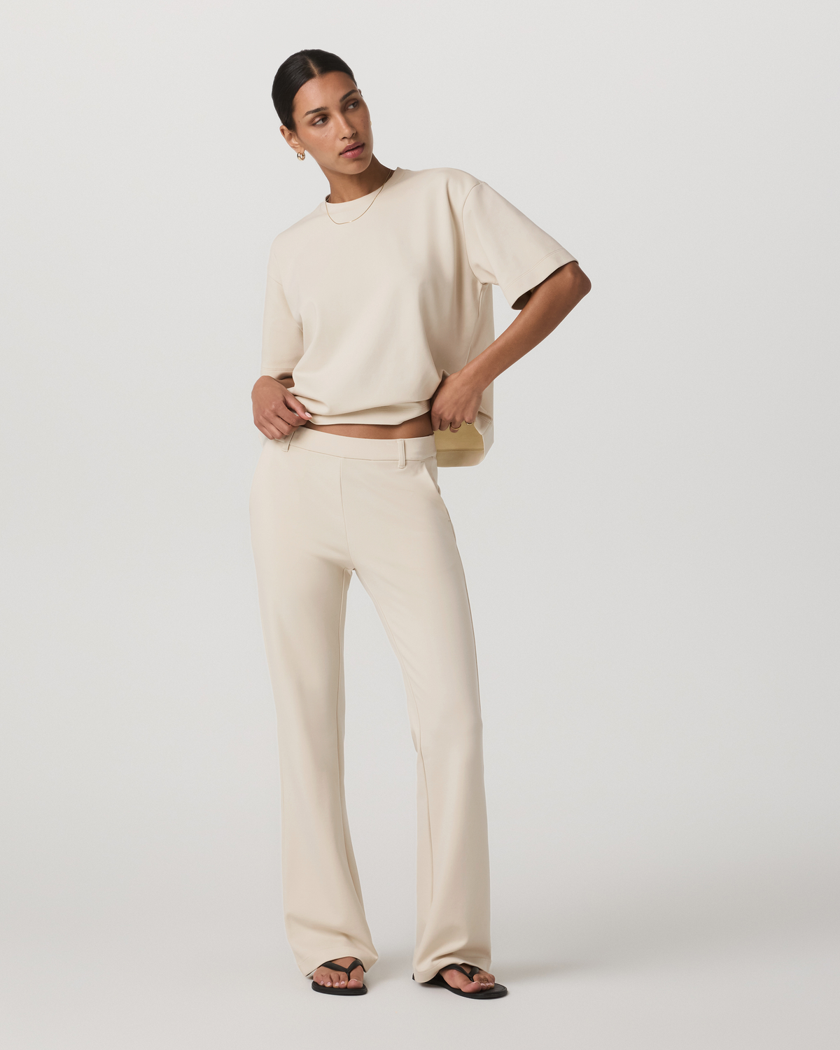 New Vuori Maven Slim Bootcut Pant Women's Bone Bootcut Pants